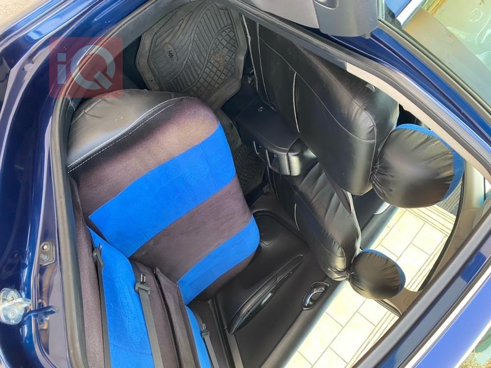 نيسان سنترا